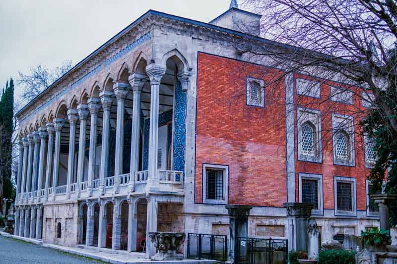 Çinili Köşk, Çinili Köşk nerede, Çinili Köşk hakkında bilgi, İstanbul Arkeoloji Müzesi Çinili Köşk