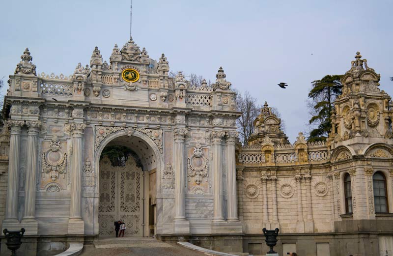 Dolmabahçe Sarayı, Dolmabahçe Sarayı kapısı, Dolmabahçe Sarayı girişi, Dolmabahçe Sarayı fotoğraf