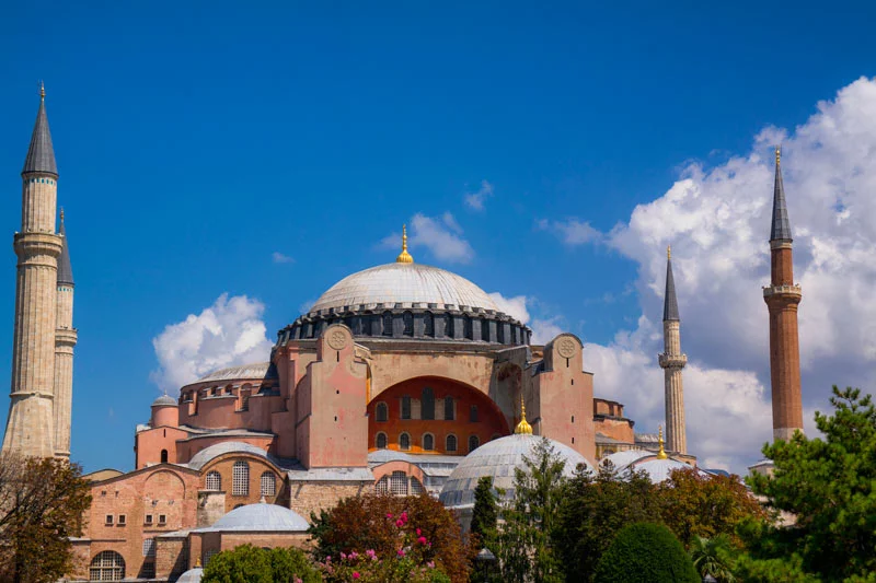 Ayasofya Camii, Ayasofya Camii hakkında bilgi, Ayasofya Camii nerede, Ayasofya Camii tarihi, Ayasofya Camii nerede, Ayasofya Camii ziyaret saatleri, Ayasofya Camii giriş ücreti