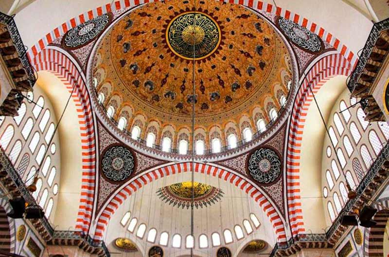 Süleymaniye Camii, Süleymaniye Camii tarihi, Süleymaniye Camii tarihçesi, Süleymaniye Camii özellikleri