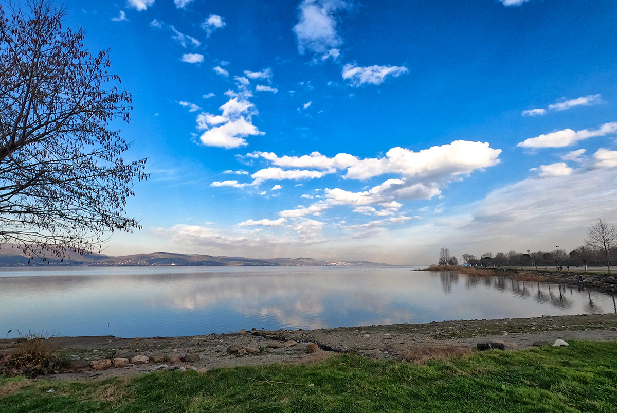 Sapanca Gölü, Sakarya Sapanca Gölü, Sapanca Gölü vlog, Sapanca Gölü blog, Sapanca Gölü gezisi, Sapanca Gölü hakkında bilgi, Sapanca Gölü efsanesi, Sapanca Gölü nerede, Sapanca Gölü nasıl gidilir, Sapanca Gölü yorumlar