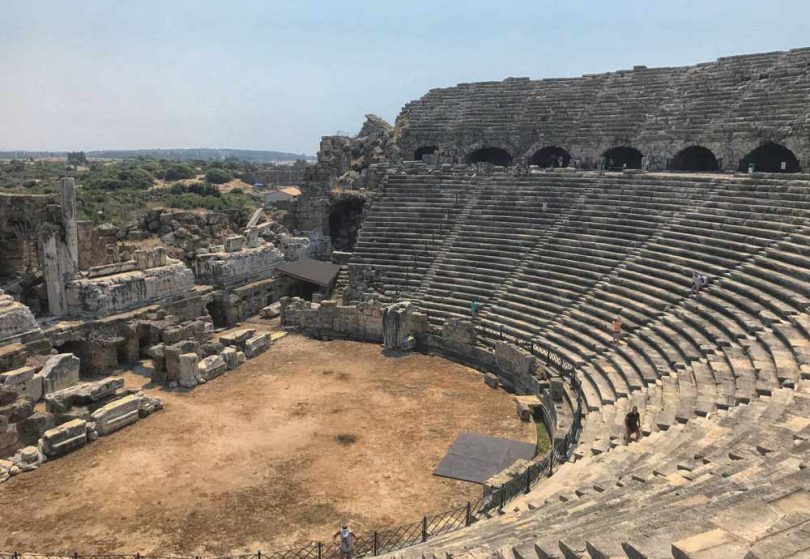 Side, Side tiyatro, Side antik tiyatrosu, Side antik tiyatrosu nerede, Side antik tiyatrosu hakkında bilgi, Side antik tiyatrosu tarihi, Side antik tiyatrosu giriş ücreti