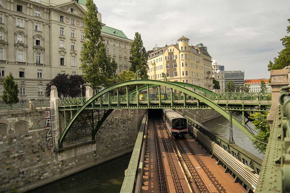 Viyana, Viyana ulaşım, Viyana köprü, Viyana güzel görüntüler, Viyana gezilecek yerler, Viyana hakkında bilgi, Viyana fotoğrafları
